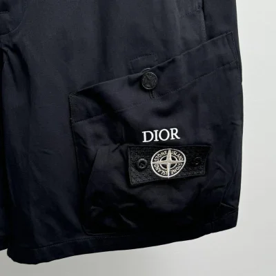 Шорты Stone Island x Christian Dior Black Embroired Frontside Print Compass "Black" фото № 3 Шорты Stone Island x Christian Dior Black Embroired Frontside Print Compass "Black" фото № 3