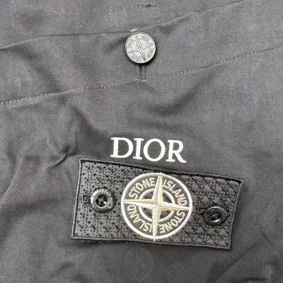 Шорты Stone Island x Christian Dior Black Embroired Frontside Print Compass "Black" фото № 6 Шорты Stone Island x Christian Dior Black Embroired Frontside Print Compass "Black" фото № 6