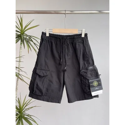 Шорты Stone Island With A Chevron Patch "Black" фото № 3 Шорты Stone Island With A Chevron Patch "Black" фото № 3