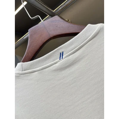 Свтишот Burberry Frontside Print On Stripe Warrior On The Horse "White" фото № 6 Свтишот Burberry Frontside Print On Stripe Warrior On The Horse "White" фото № 6