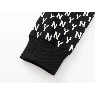 Свитшот MLB With Letter Print And Logo "Black" фото № 5 Свитшот MLB With Letter Print And Logo "Black" фото № 5