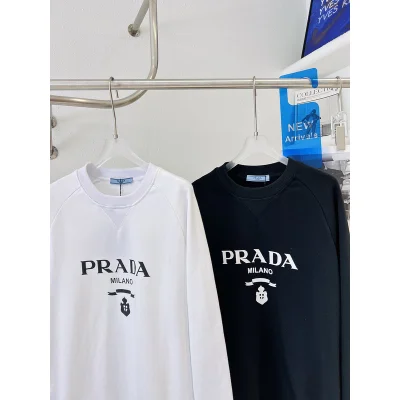 Свитшот Prada Ribbon And Brand Coat Of Arms "White" фото № 5