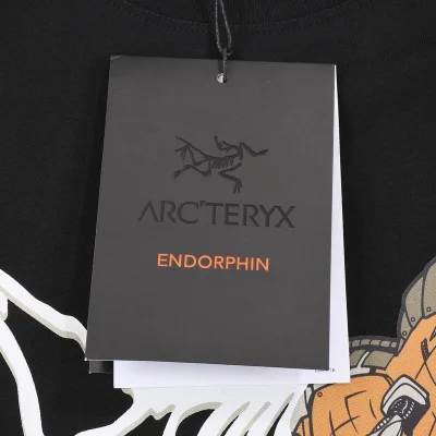 Футболка Arcteryx Dino Skeleton "Black" фото № 5