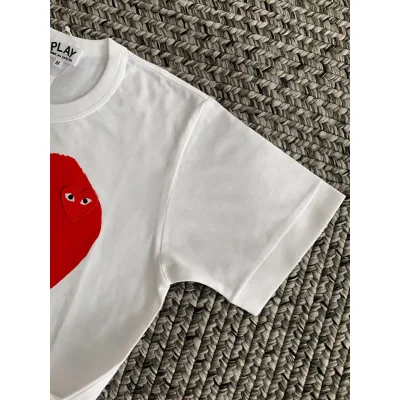 Футболка Comme des Garçons Play Big Heart Eyes "White" фото № 3