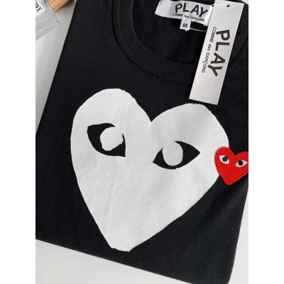 Футболка Comme des Garçons Play White Heart Eyes "Black" фото № 4