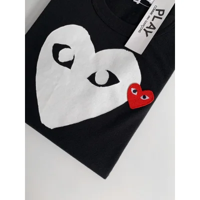 Футболка Comme des Garçons Play White Heart Eyes "Black" фото № 3