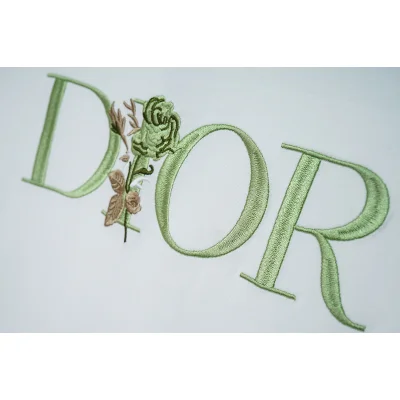 Футболка Dior Logo With Flower "White" фото № 5 Футболка Dior Logo With Flower "White" фото № 5