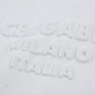 Футболка Dolce And Gabbana With An Embossed Logo "White" фото № 3 Футболка Dolce And Gabbana With An Embossed Logo "White" фото № 3