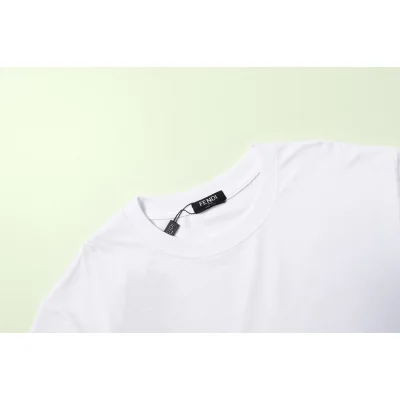 Футболка Fendi With Yellow Bag "White" фото № 2 Футболка Fendi With Yellow Bag "White" фото № 2