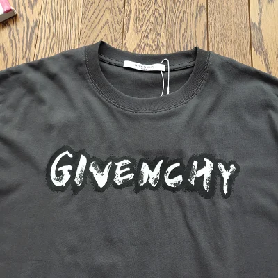Футболка Givenchy Large Logo "Black" фото № 3 Футболка Givenchy Large Logo "Black" фото № 3