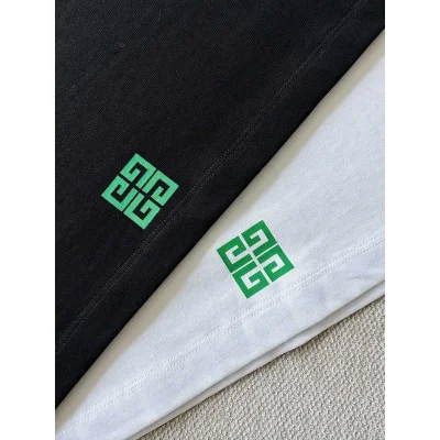 Футболка Givenchy Base With Green Brand Logo "White" фото № 4