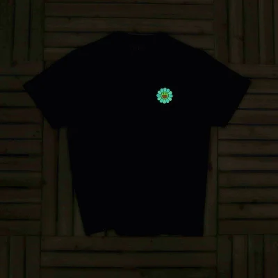 Футболка JBalvin Print Small Flower Applique Front "Black" фото № 8 Футболка JBalvin Print Small Flower Applique Front "Black" фото № 8