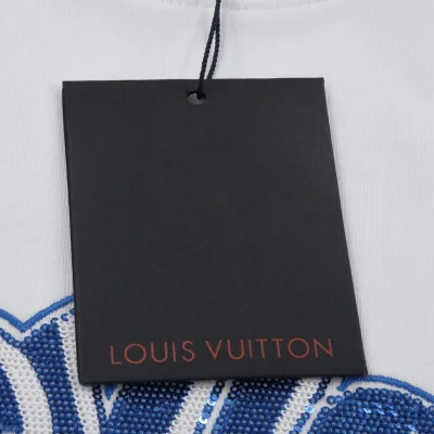 Футболка Louis Vuitton Logo Made Of Sequins "White" фото № 3
