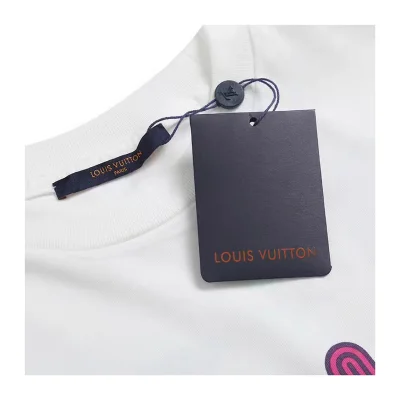Футболка Louis Vuitton Large LV logo "White" фото № 4