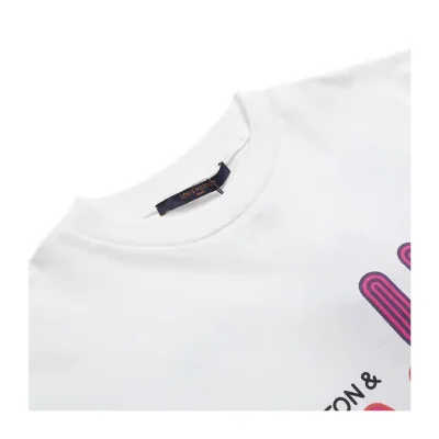 Футболка Louis Vuitton Large LV logo "White" фото № 6