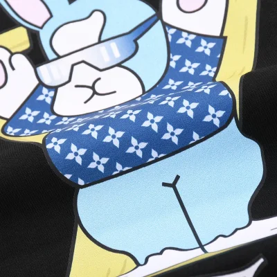 Футболка Louis Vuitton With Blue Rabbit Print "Black" фото № 7