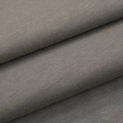 Футболка Louis Vuitton With Logo On The Pocket "Gray" фото № 7 Футболка Louis Vuitton With Logo On The Pocket "Gray" фото № 7