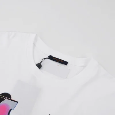 Футболка Louis Vuitton Comening Land Ban Thing "White" фото № 4