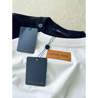 Футболка Louis Vuitton With Large Blue Print "White" фото № 5