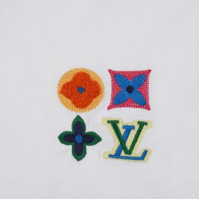 Футболка Louis Vuitton With Four Emblems "White" фото № 4