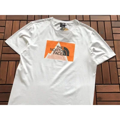 Футболка The North Face Mountains With Logo "White" фото № 2