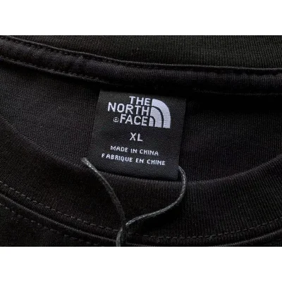 Футболка The North Face Small Logo With Shadow "Black" фото № 3