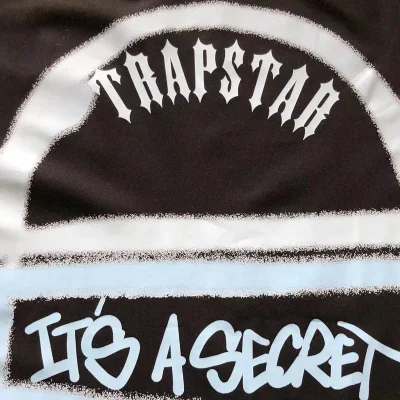 Футболка Trapstar Logo Inscription And Geometric Figures "Black" фото № 6 Футболка Trapstar Logo Inscription And Geometric Figures "Black" фото № 6