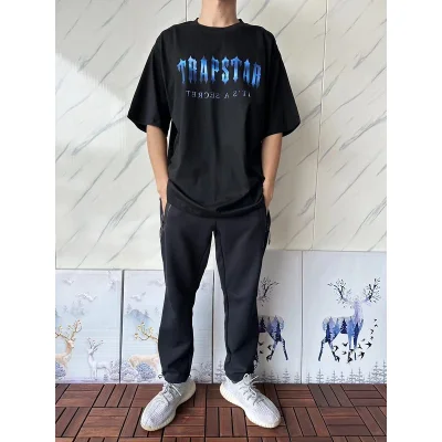 Футболка Trapstar Big Back Print With Colorful Shadow "Black" фото № 8