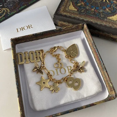 Браслет Dior Decoration With Symbols - Number And Star "Gold" фото № 5
