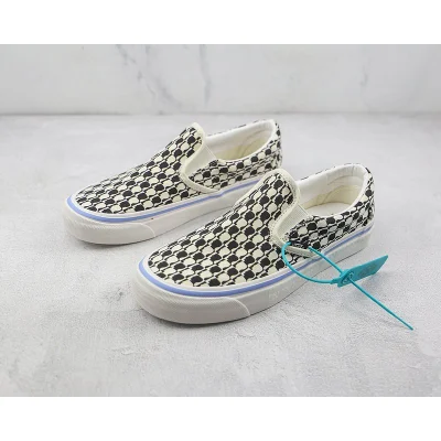 Brain Dead x Vans Slip-On "Marshmallow/Black" фото № 5