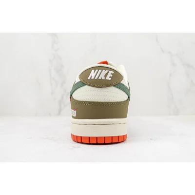 Nike SB Dunk Low "Unefeated" фото № 8 Nike SB Dunk Low "Unefeated" фото № 8