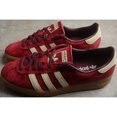 Adidas Bermuda "Burgundy Collegiate" фото № 3 Adidas Bermuda "Burgundy Collegiate" фото № 3