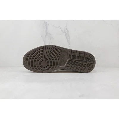 Travis Scott x Air Jordan 1 Low "Dark Mocha" фото № 7 Travis Scott x Air Jordan 1 Low "Dark Mocha" фото № 7