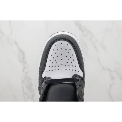 Air Jordan 1 Retro High OG "RE2PECT" фото № 3