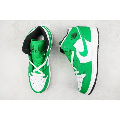 Air Jordan 1 Mid "Lucky Green (GS)" фото № 6