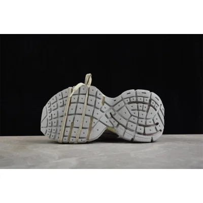 Balenciaga Phantom Sneaker 3XL "Grey/Silver/Beige" фото № 4 Balenciaga Phantom Sneaker 3XL "Grey/Silver/Beige" фото № 4