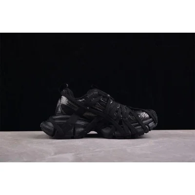 Balenciaga 3XL Sneaker "Worn-Out/Black" фото № 8 Balenciaga 3XL Sneaker "Worn-Out/Black" фото № 8