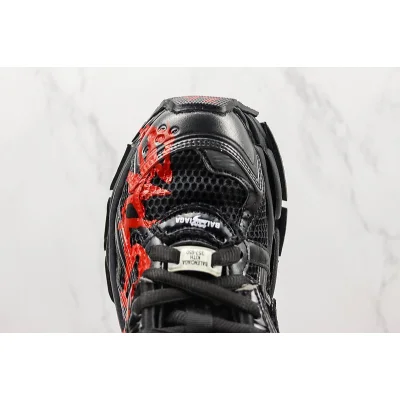 Balenciaga Runner "Black/Red Graffiti" фото № 4 Balenciaga Runner "Black/Red Graffiti" фото № 4