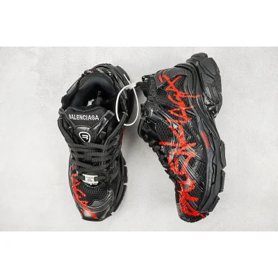 Balenciaga Runner "Black/Red Graffiti" фото № 6 Balenciaga Runner "Black/Red Graffiti" фото № 6