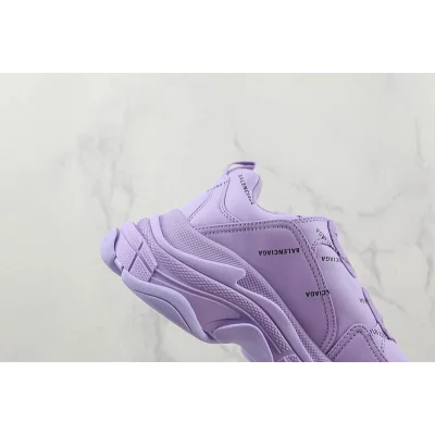 Balenciaga Triple S "Light Purple" фото № 4 Balenciaga Triple S "Light Purple" фото № 4