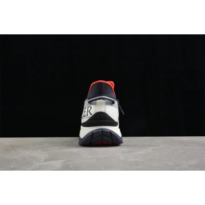 Moncler Trailgrip "White/Dark Blue" фото № 5 Moncler Trailgrip "White/Dark Blue" фото № 5