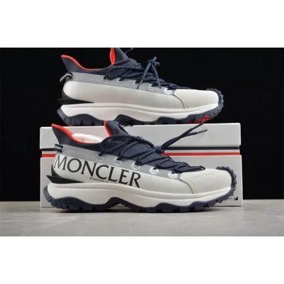 Moncler Trailgrip "White/Dark Blue" фото № 9 Moncler Trailgrip "White/Dark Blue" фото № 9