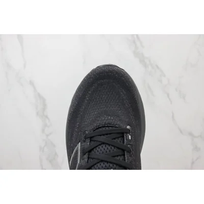 New Balance Fresh Foam X 1080v13 "Triple Black" фото № 4