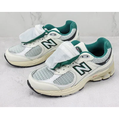 New Balance 2002R "Nightwatch Green" фото № 5