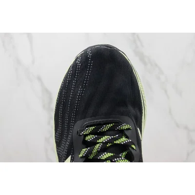 New Balance FuelCell RC Elite V2 "Black/Green" фото № 4 New Balance FuelCell RC Elite V2 "Black/Green" фото № 4