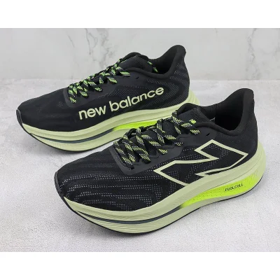New Balance FuelCell RC Elite V2 "Black/Green" фото № 5 New Balance FuelCell RC Elite V2 "Black/Green" фото № 5