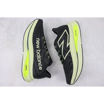 New Balance FuelCell RC Elite V2 "Black/Green" фото № 7 New Balance FuelCell RC Elite V2 "Black/Green" фото № 7