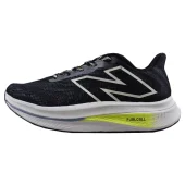 New Balance FuelCell SuperComp Trainer V2 "Black/Thirty Watt"