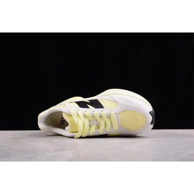 New Balance Warped Runner "Grey/Lemon" фото № 3