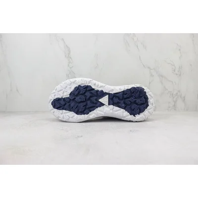 Nike ACG Mountain Fly 2 Low "Silver/Navy/White" фото № 8